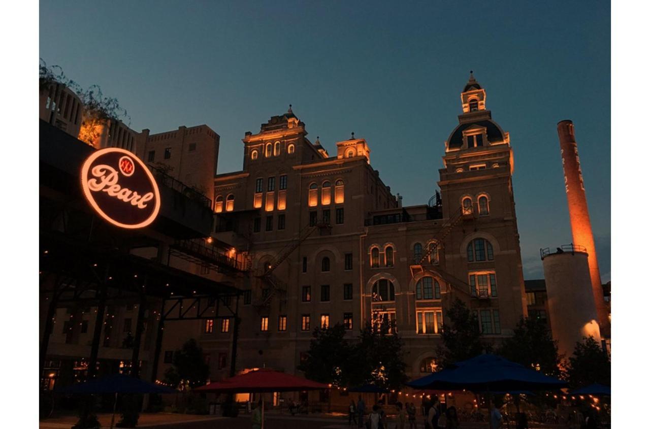Stunning Cozy Downtown Guesthouse San Antonio Exterior photo